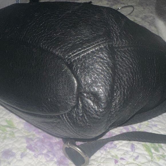 The SAk Black Leather Crossbody Bag - Picture 9 of 11